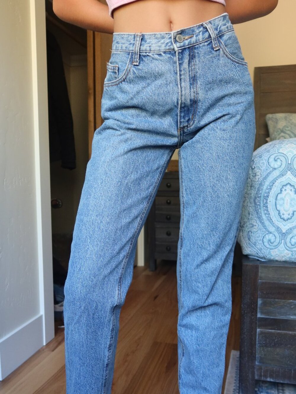 Brandy Melville Women's Blue Boyfriend Jeans
